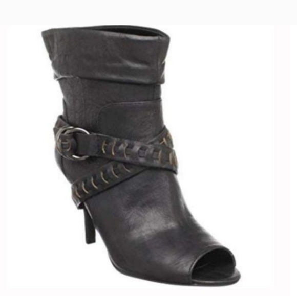 Guess Allegrate Open Toe Heel Ankle Bootie Leather Black Brown Buckle 7.5 - Picture 12 of 12